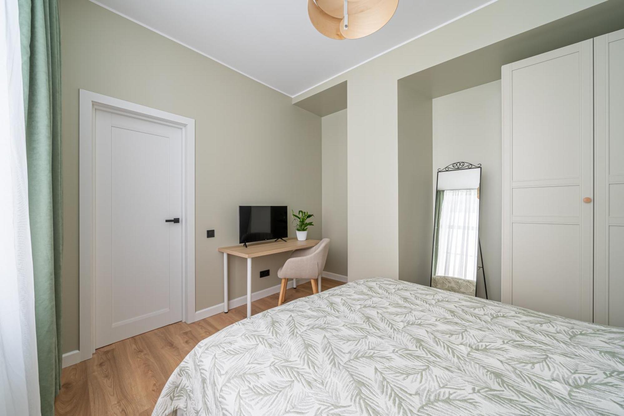 Appartement Spacious 1-bedroom In The Heart Of Old Town *